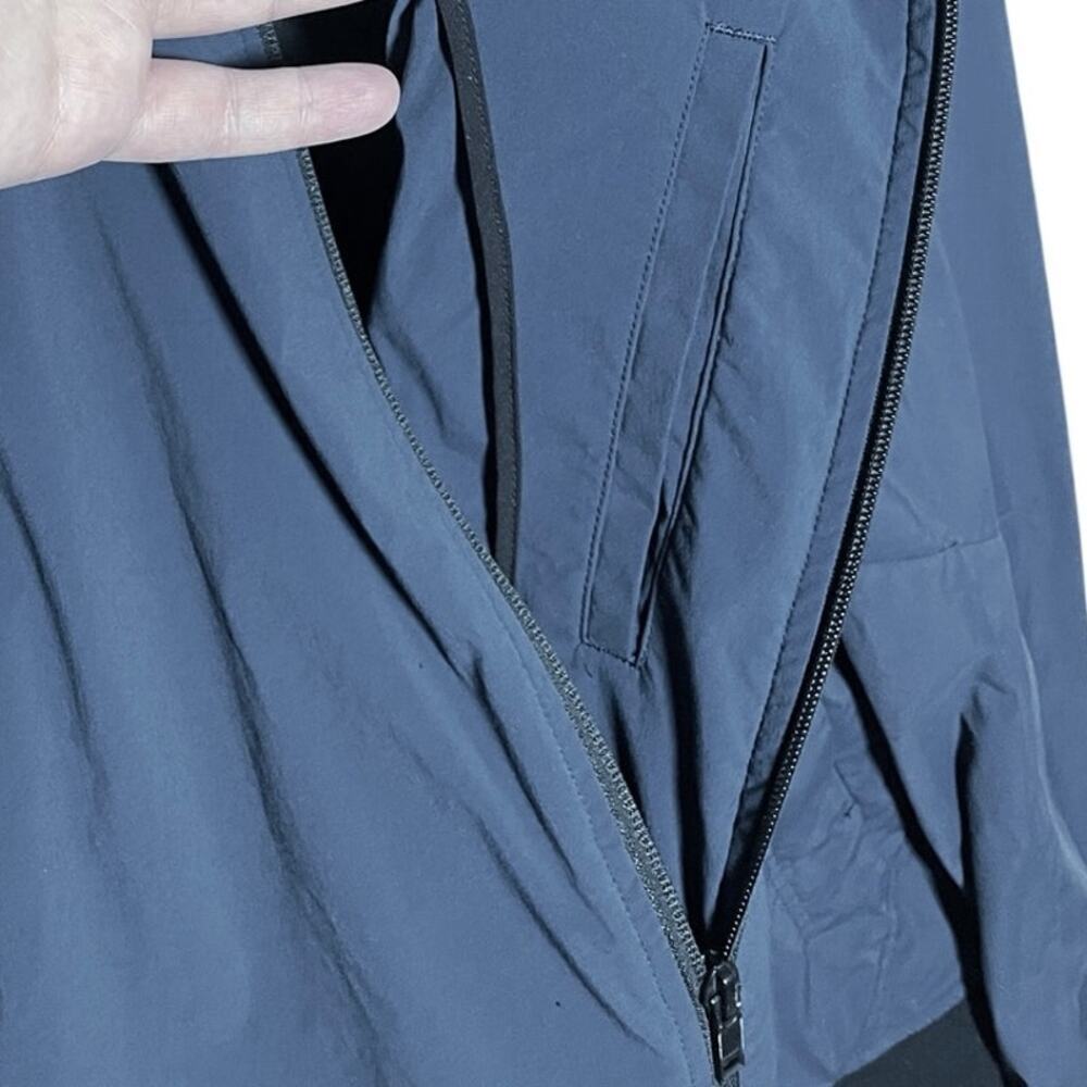 THEORY Men’s Brenton Navy Blue and Black Two Way Zip Bomber Jacket - Picture 6 of 7